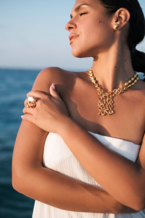 Tesoro Collection 21K Gold Piccolo Cardamom Earings - Nado's Jewellery